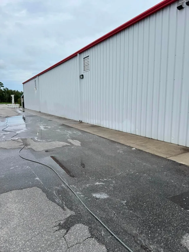 Corner — rinsed clean — Ray-Nor-Shine Pro Wash job photo